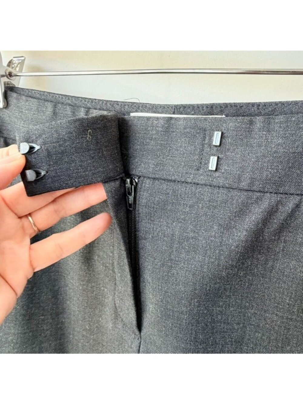 Lafayette 148 New York Irving Gray Wool Blend Dress Pants Women's Size 8 H86 - Picture 6 of 15